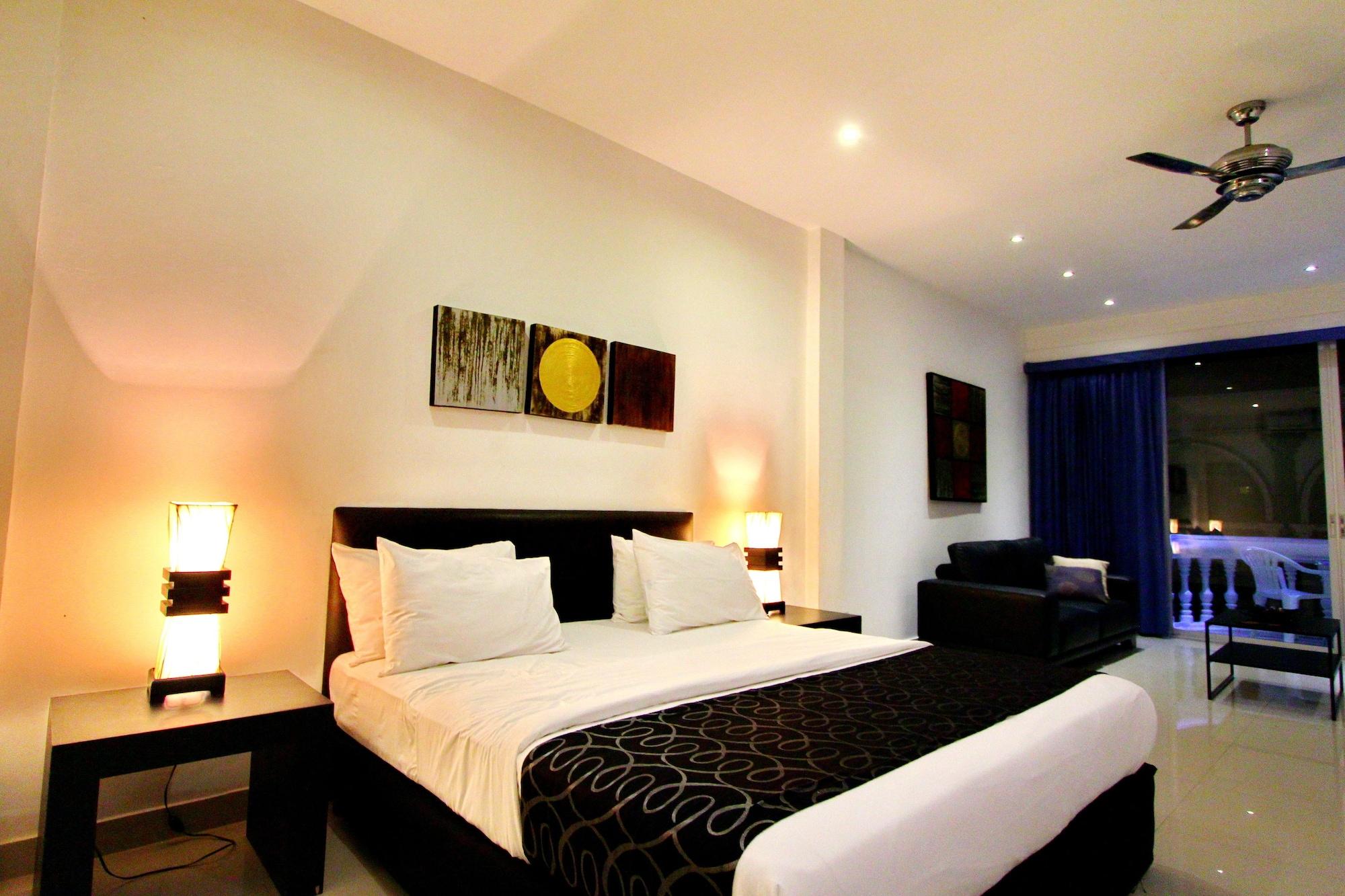 East Suites Pattaya Exterior foto
